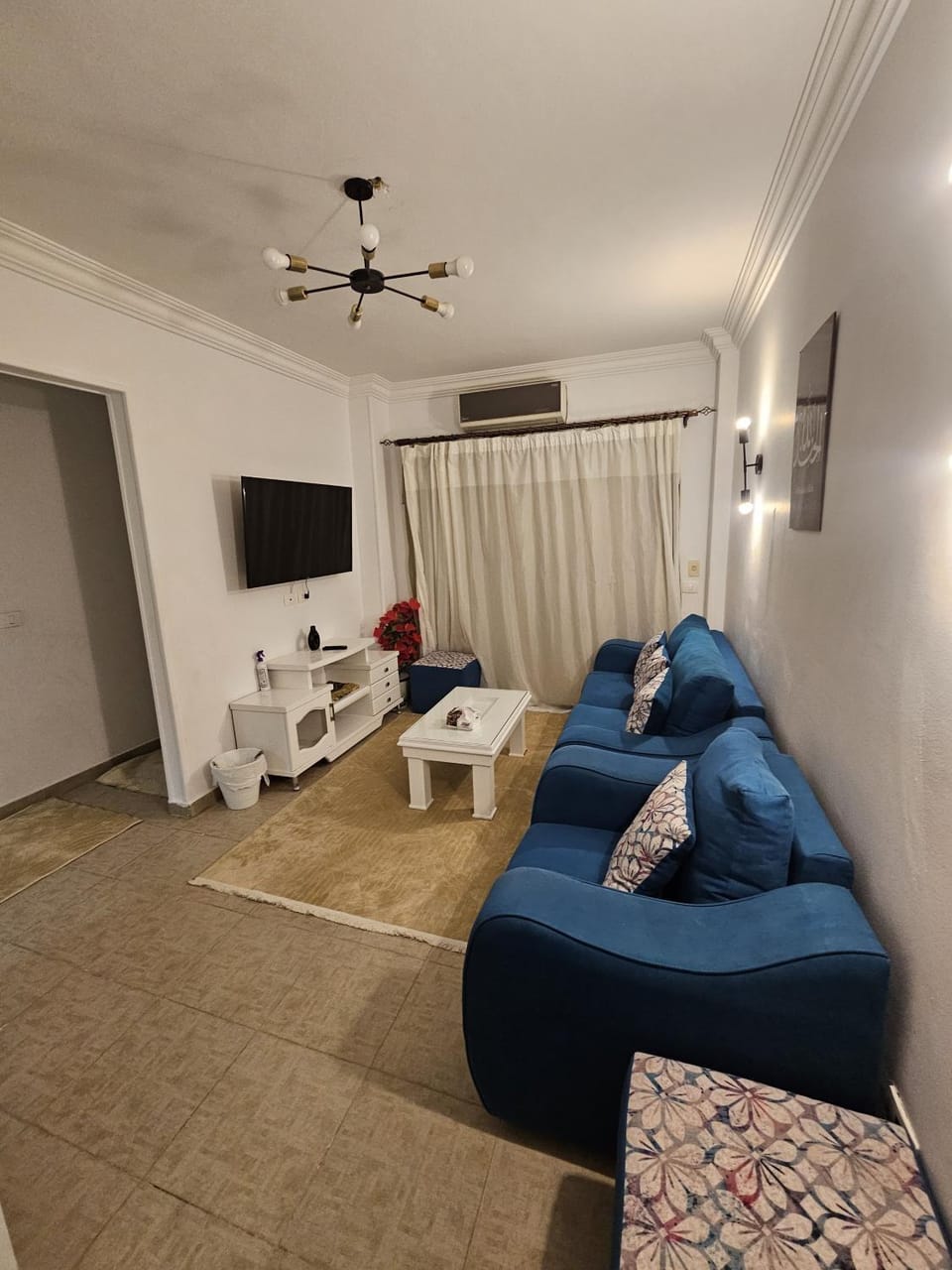 شقة مفروشةومريحةفي مدينتي قريبة من كل الخدمات والحركة Apartment in Cairo Governorate