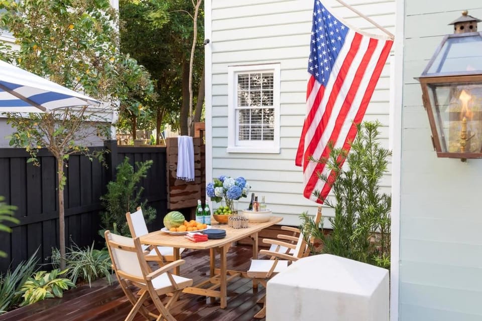 Cottage Row at Casa Zoe House in Charleston