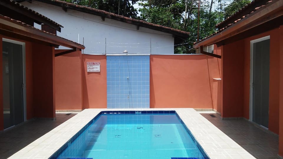Suite Recanto Cheiro Verde House in Caraguatatuba