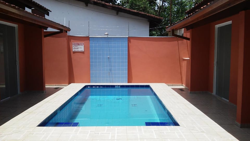 Suite Recanto Cheiro Verde House in Caraguatatuba