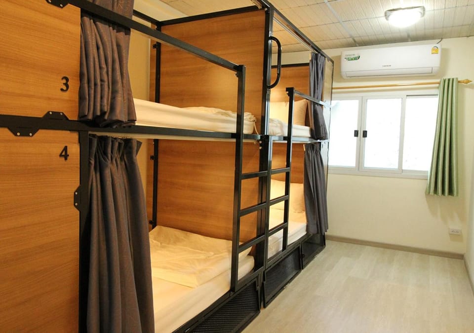 bunk bed