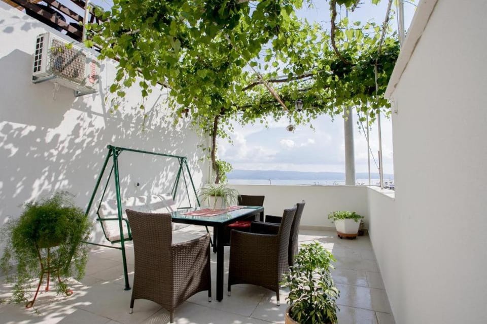 Balcony/Terrace, Seating area