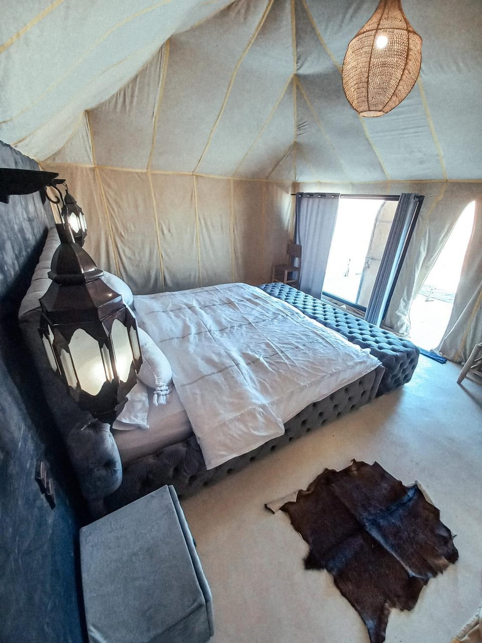 The Luxury ERG Safari Camp Hotel in Morocco
