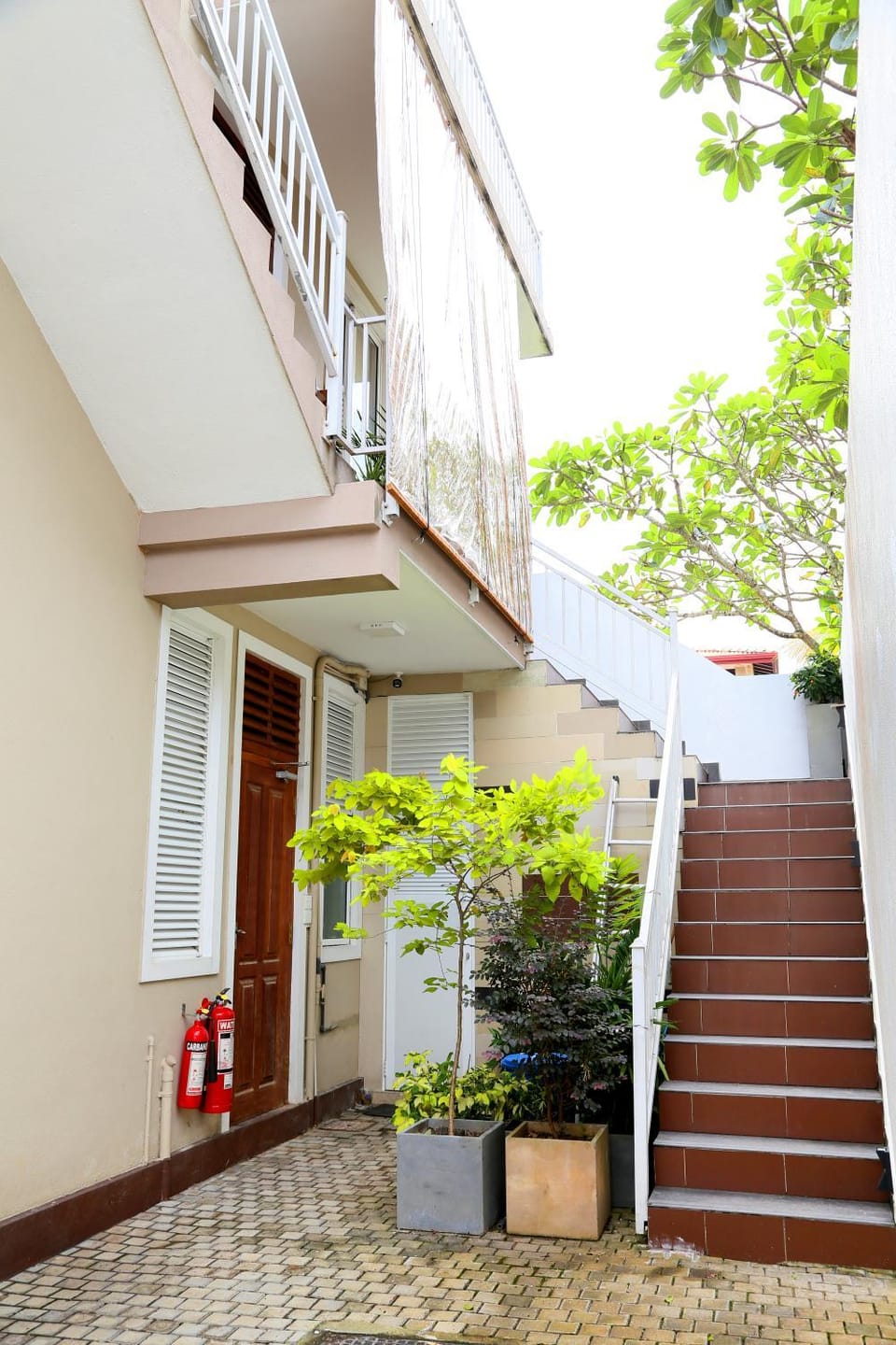 Property building, Day