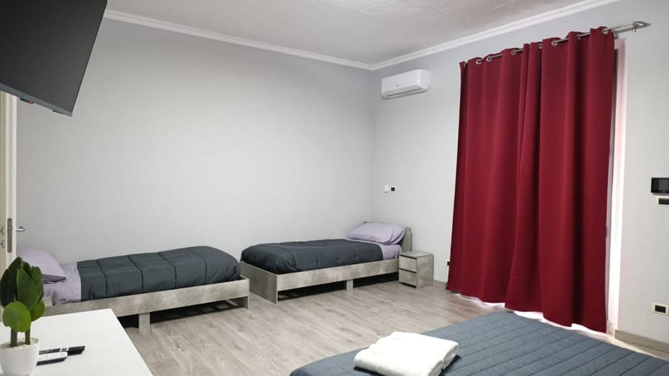 Suites GREY in centro Randazzo House in Sicily