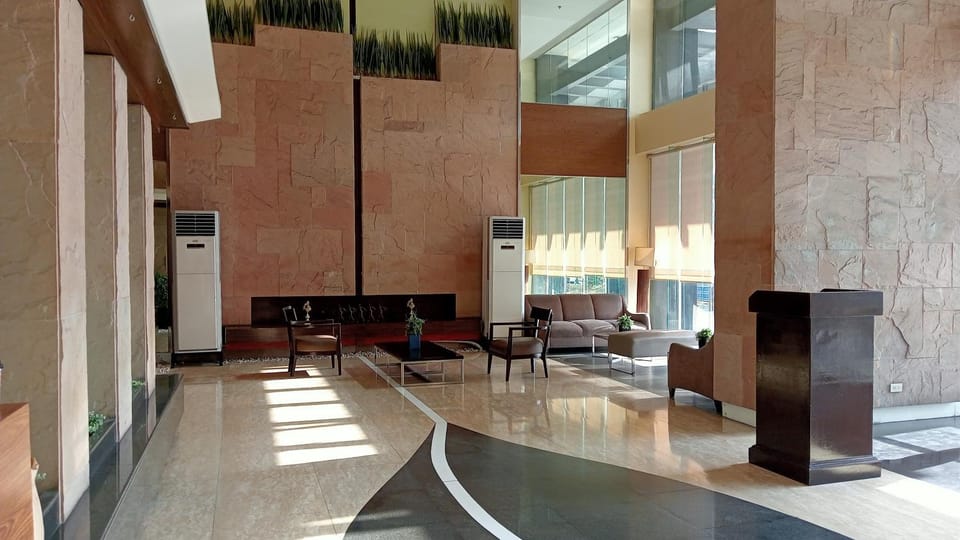 Property building, Lobby or reception, Lounge or bar