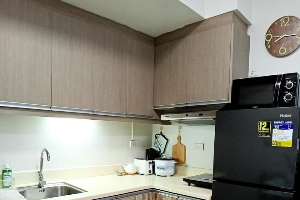 Kitchen or kitchenette, minibar, pet friendly, stove, toaster