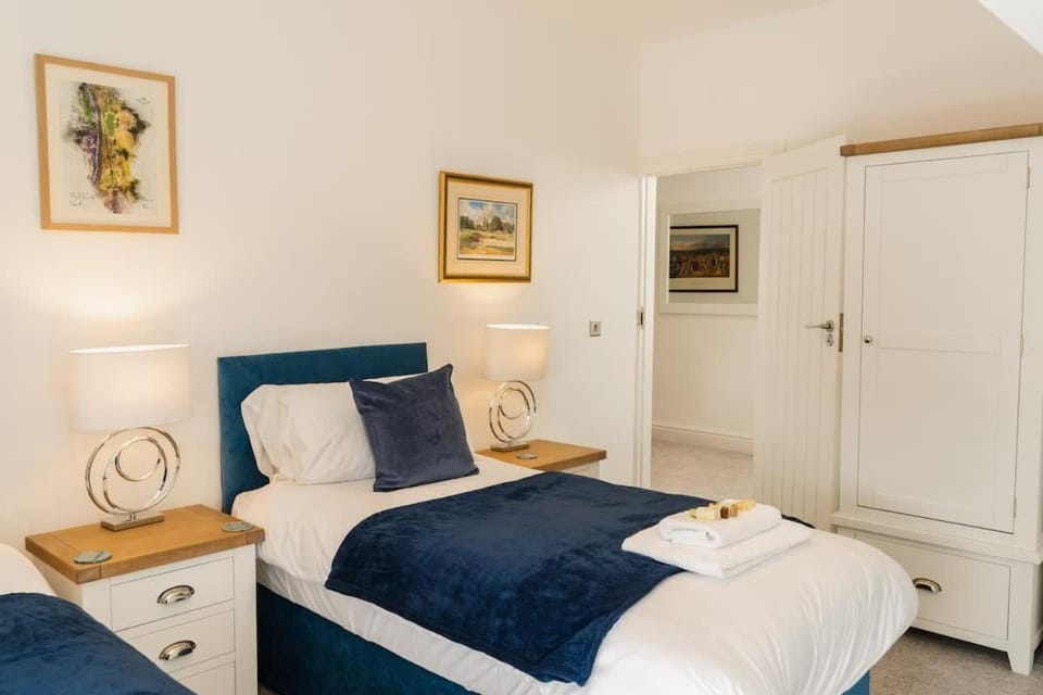 Prime Location Steps from Royal Liverpool Golf House in Wirral