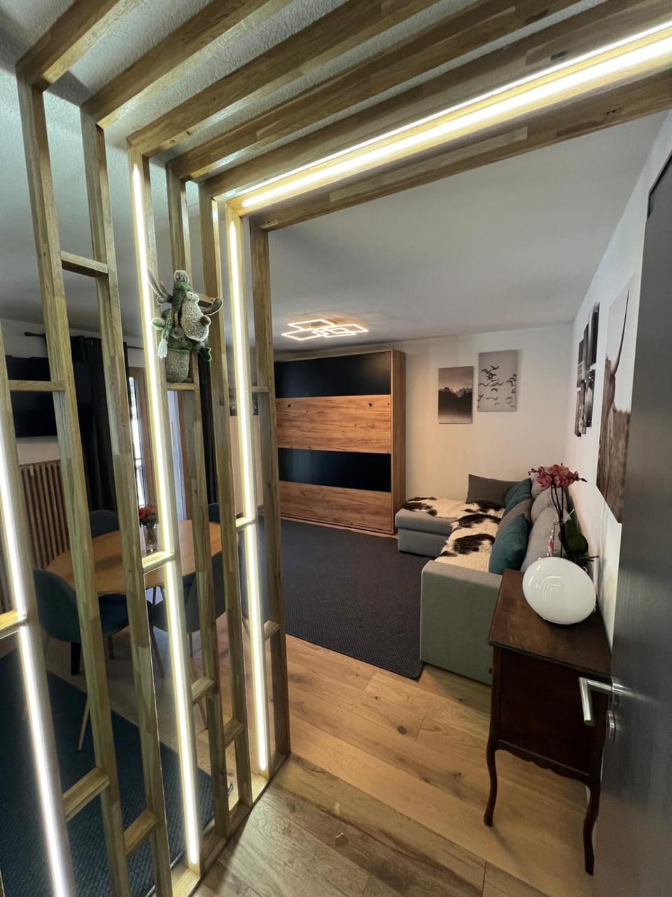 Cosy studio for 4 near ski lift, CRETES B24 Apartment in Canton of Valais