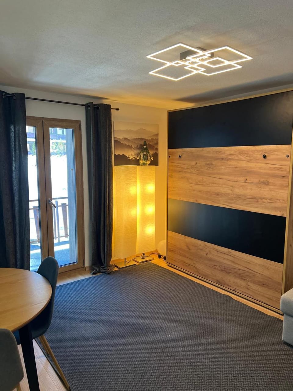 Cosy studio for 4 near ski lift, CRETES B24 Apartment in Canton of Valais