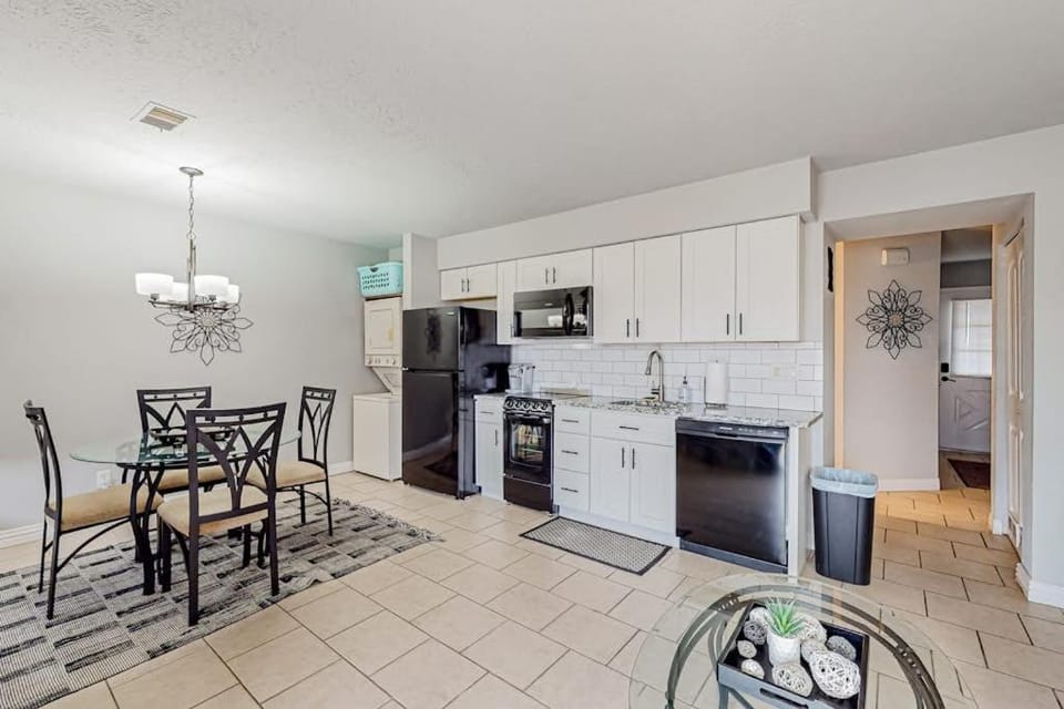 Entertainer's Landing, Unit 3 House in Branson