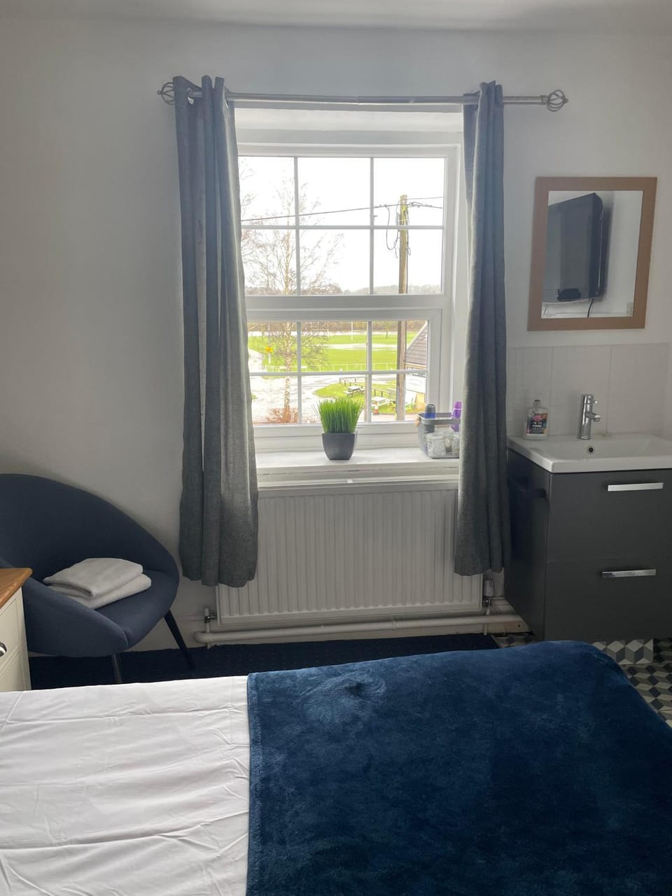 The Crown Inn - Rooms Bed and Breakfast in Bristol