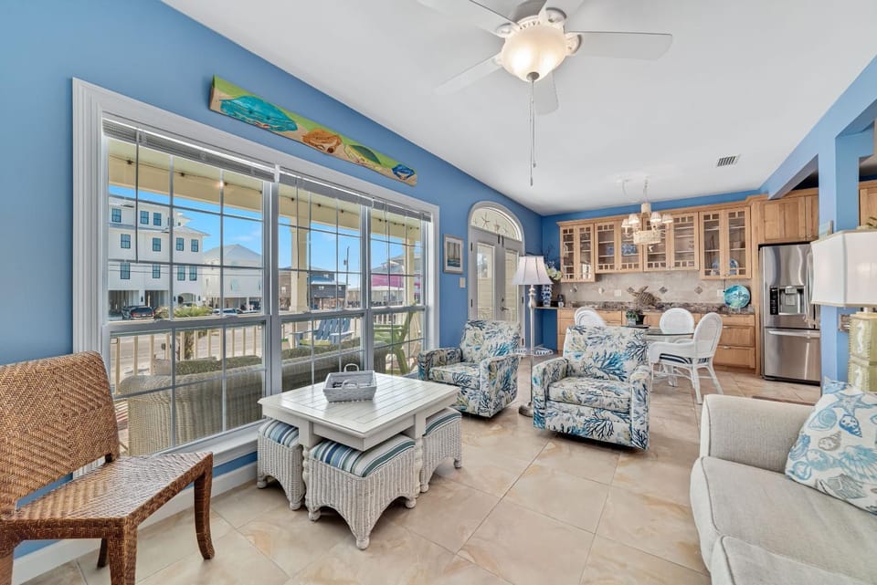 My Friend's Place East House in West Beach
