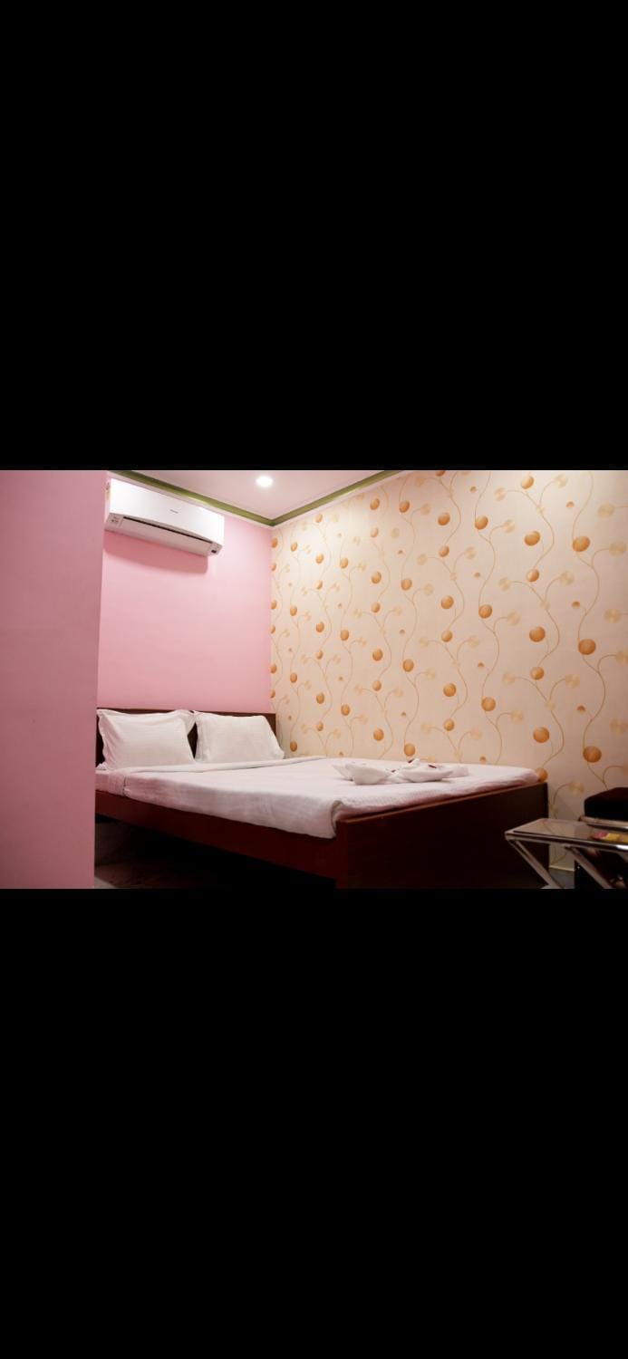 Hotel Nest Park Street Hotel in Kolkata