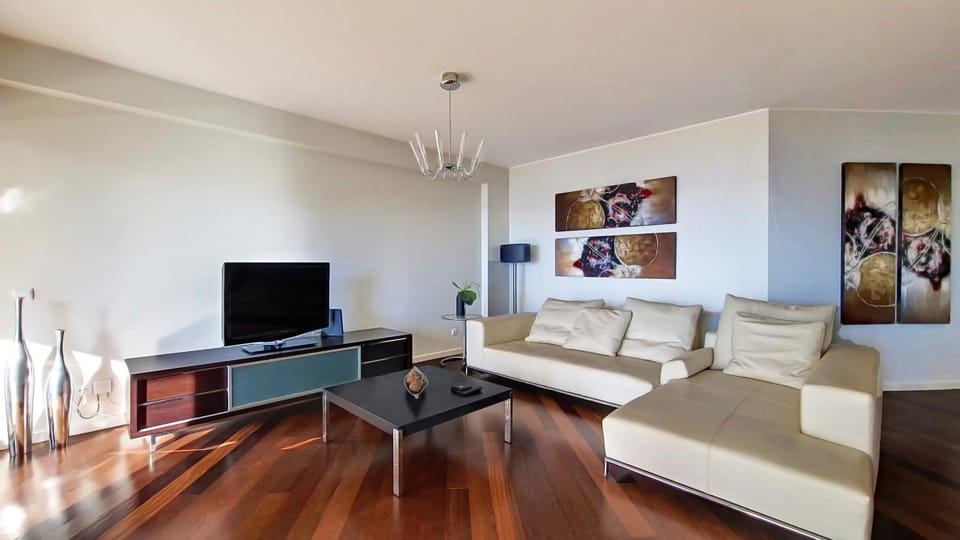 Sunset Bay by LovelyStay Apartment in Funchal