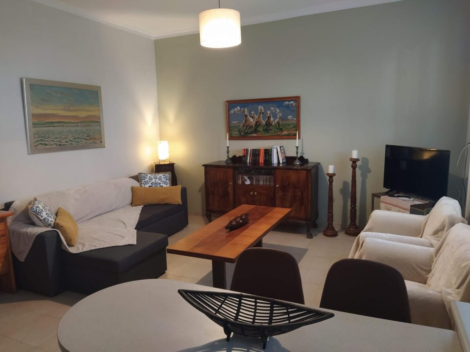 3 STEPS Apartment in Alexandroupoli