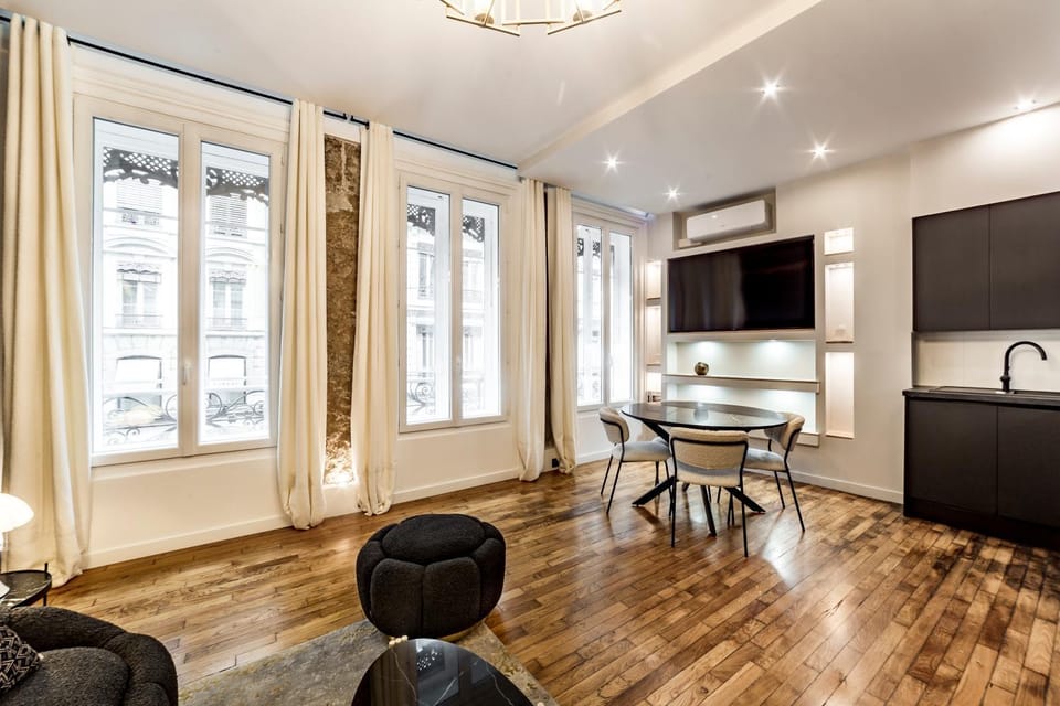 TV and multimedia, Living room