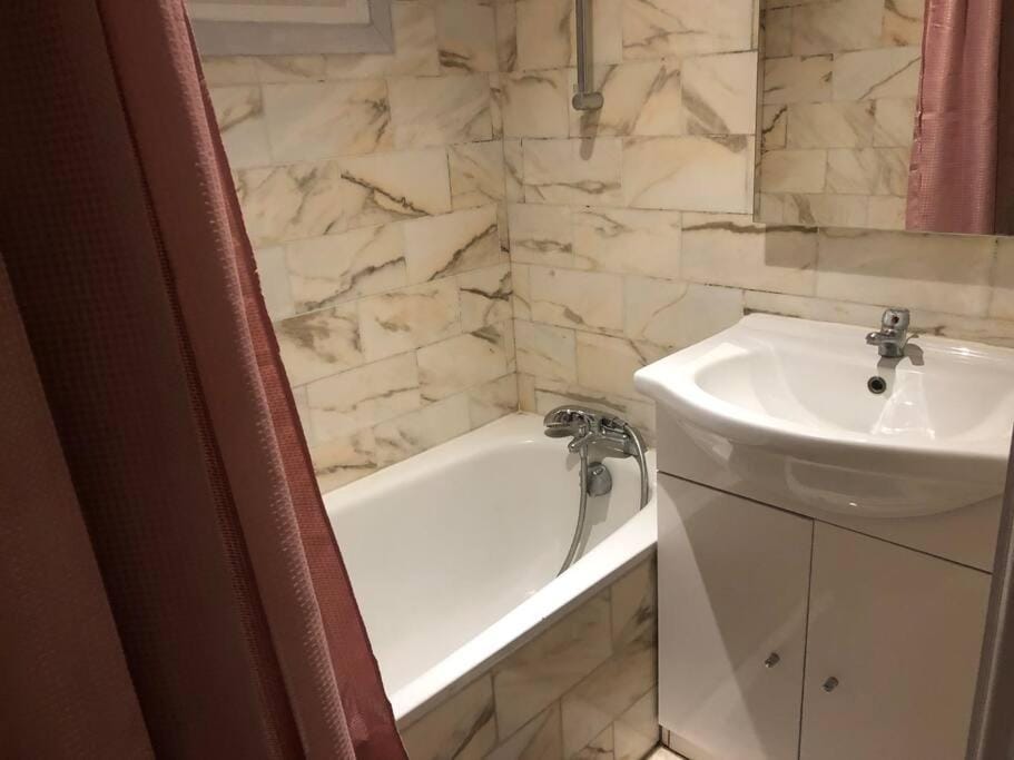 Beautiful apartment,near center Apartment in Paris