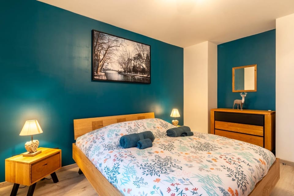 Apartment 5 minutes walk from Annecy's old town Apartment in Annecy