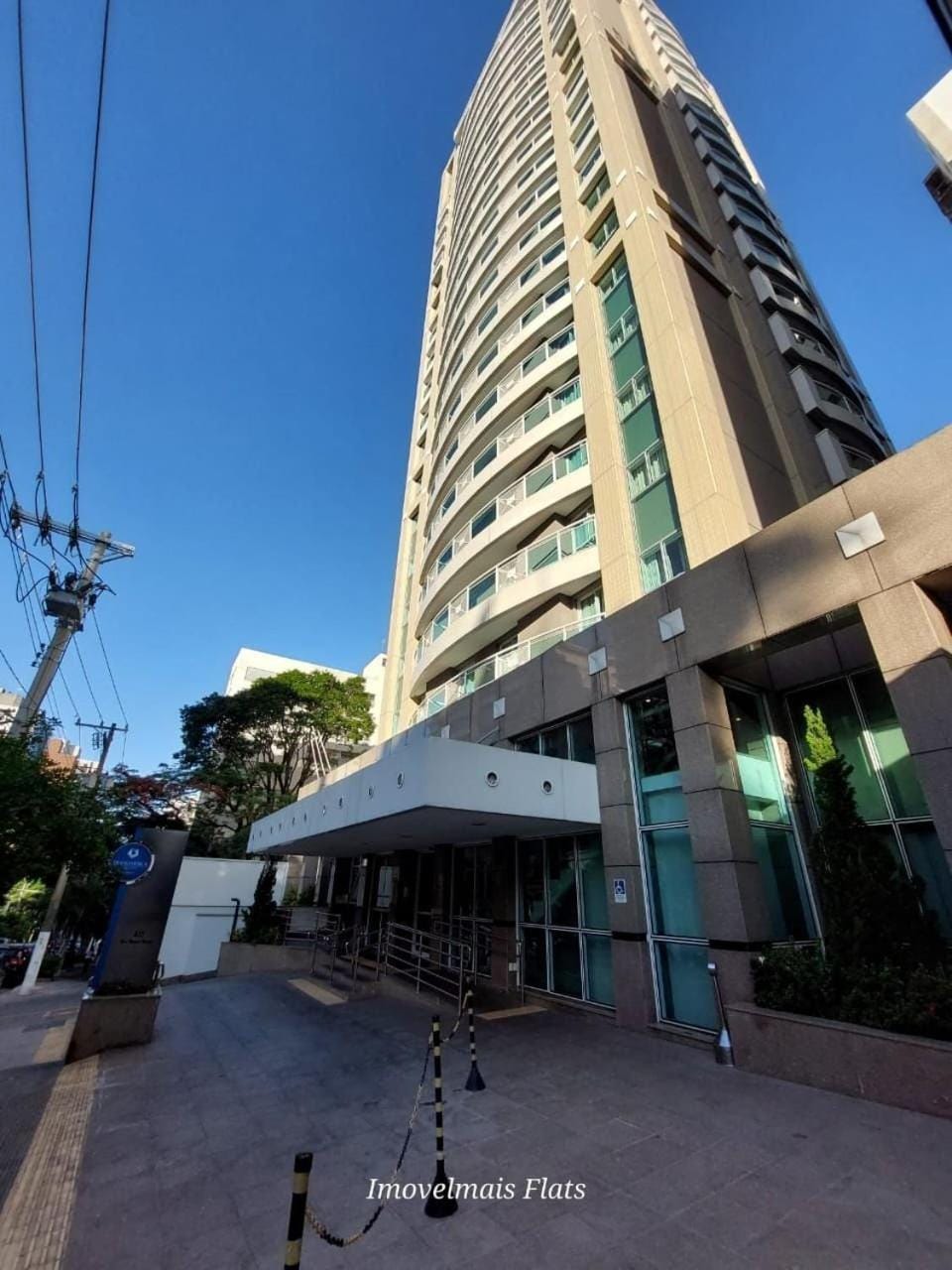 Property building, Facade/entrance