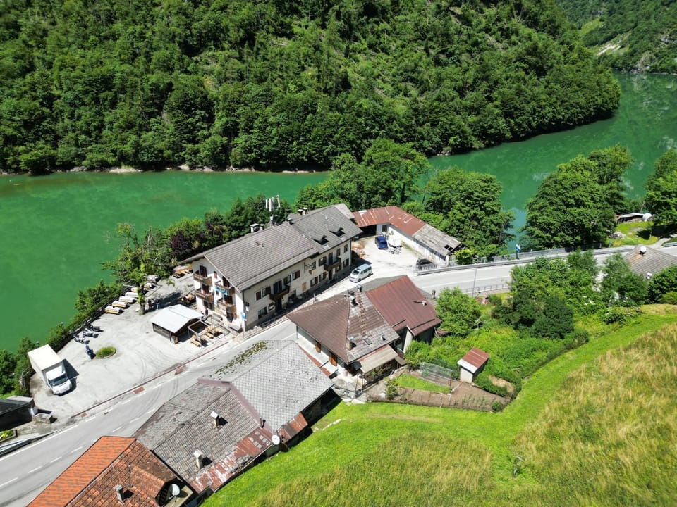 ALBERGO AL LAGO Hotel in Trentino-South Tyrol