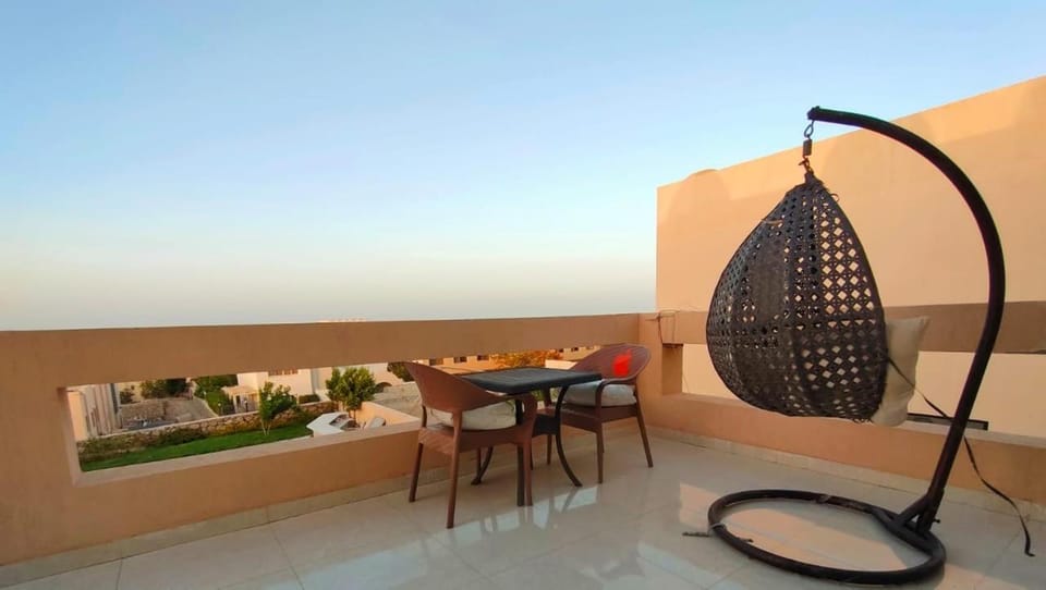 Patio, View (from property/room), Balcony/Terrace