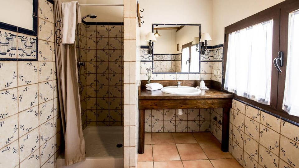 Bathroom, Other