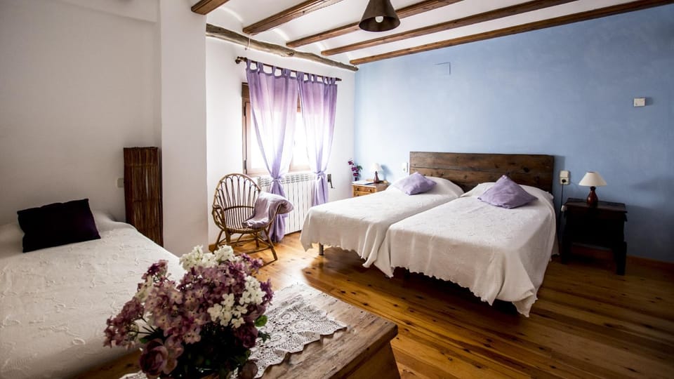 Day, Photo of the whole room