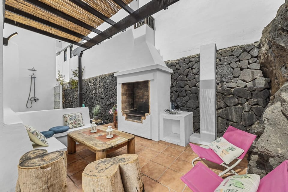 Casahost La Barraca Sunset Villa in Puerto del Carmen
