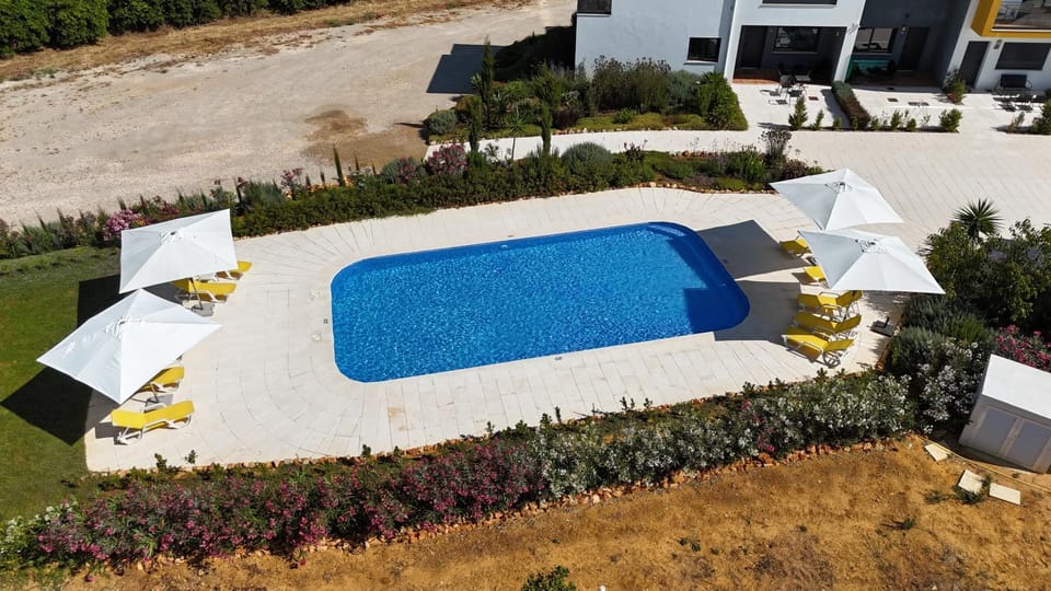 Orange Grove Residence House in Faro District