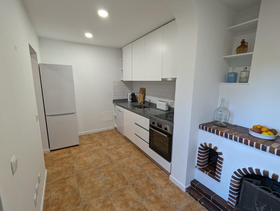 Kitchen or kitchenette, Kitchen or kitchenette, dishwasher, minibar, oven, pet friendly, stove