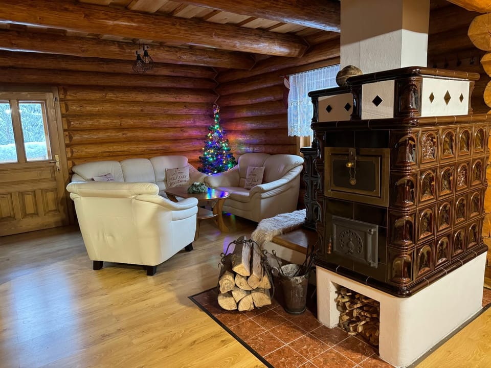 Communal lounge/ TV room, Living room, Seating area, flat iron