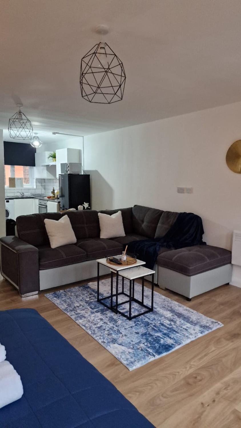 TV and multimedia, Seating area
