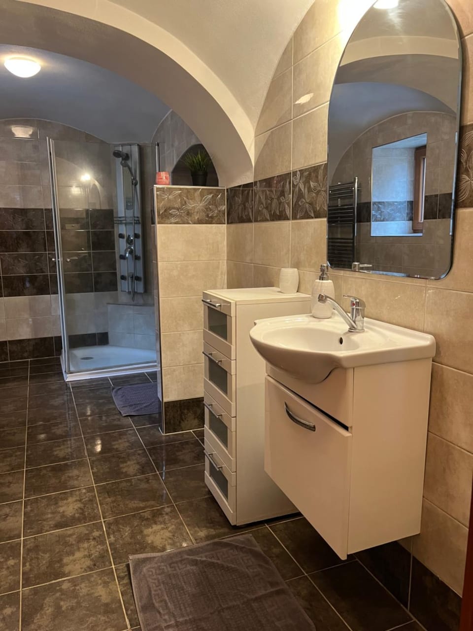 Shower, Bathroom