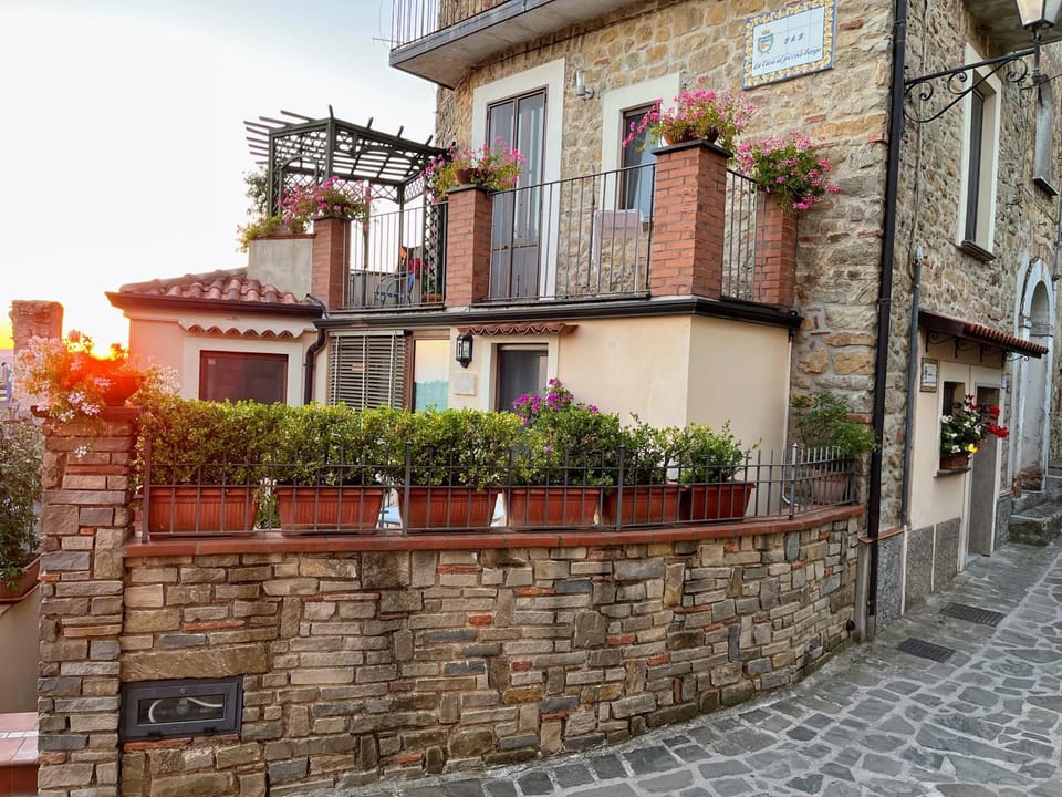 Property building, Street view
