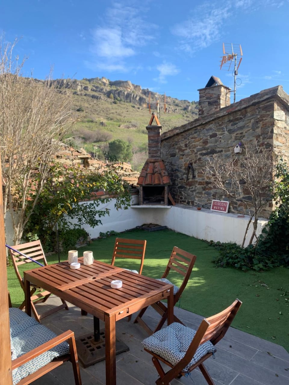 BBQ facilities, Balcony/Terrace