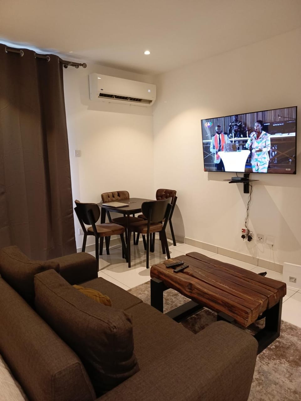 Just Nice Stays @ The Gardens Apartment in Accra