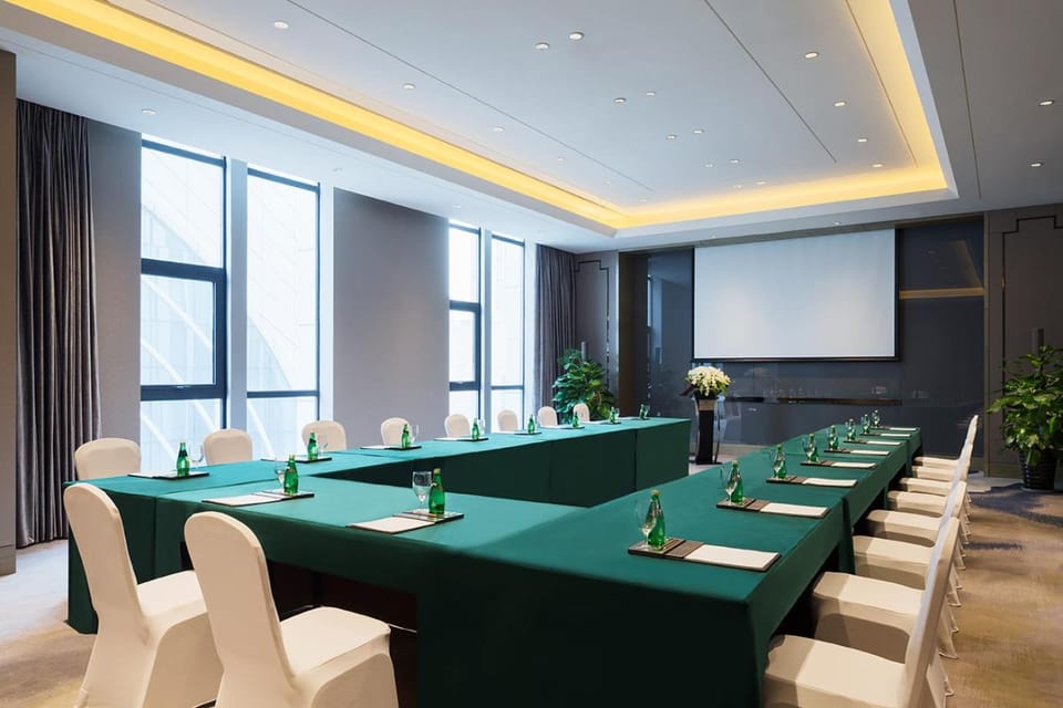 Meeting/conference room