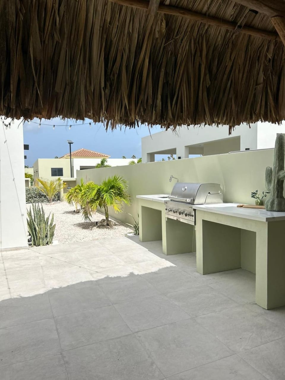 BBQ facilities, Kitchen or kitchenette
