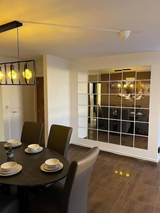 Appart meublé 92m2 + 2 terrasses Apartment in Flanders