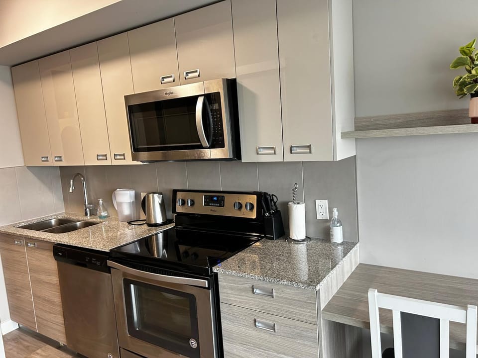1-bedroom condo near University of Waterloo Apartment in Waterloo