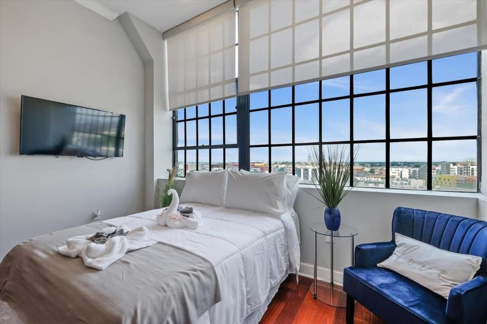 Living room, Bedroom