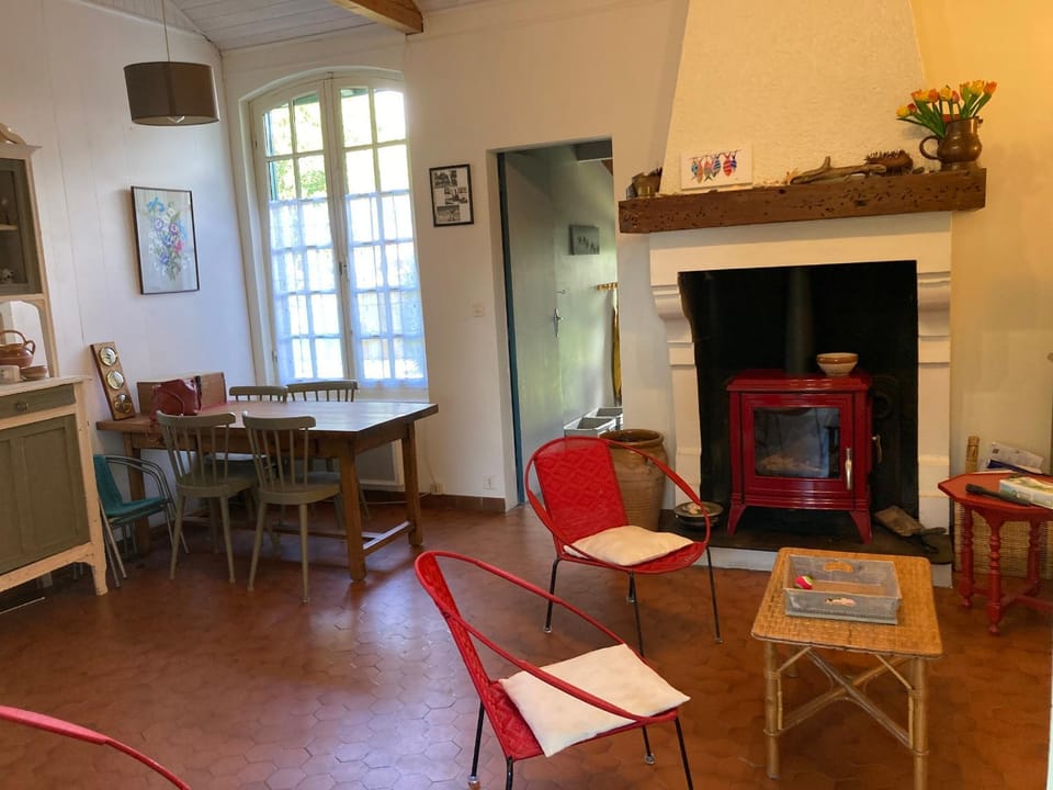 Maison de Charme pour 6 à Biscarrosse-Plage, Proche Centre, Jardin, BBQ, Non-Fumeur, Animaux Non Admis - FR-1-521-229 House in Biscarrosse