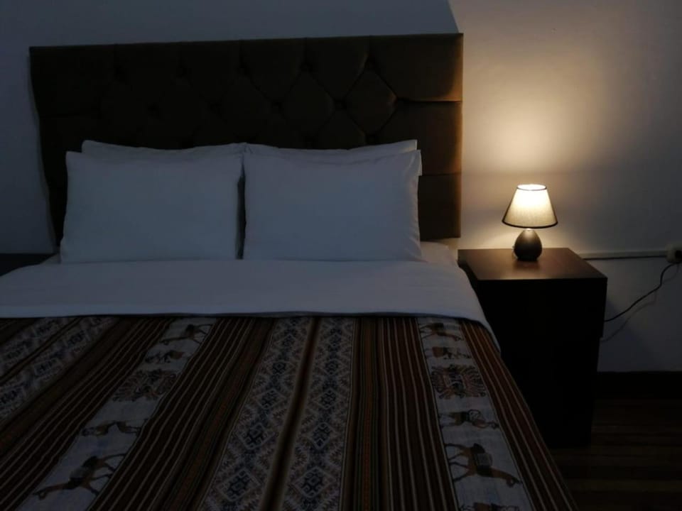 Bed, Night, Photo of the whole room