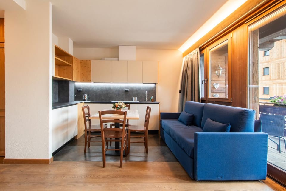 Balcony/Terrace, Kitchen or kitchenette, Living room, Seating area, Dining area, kitchen