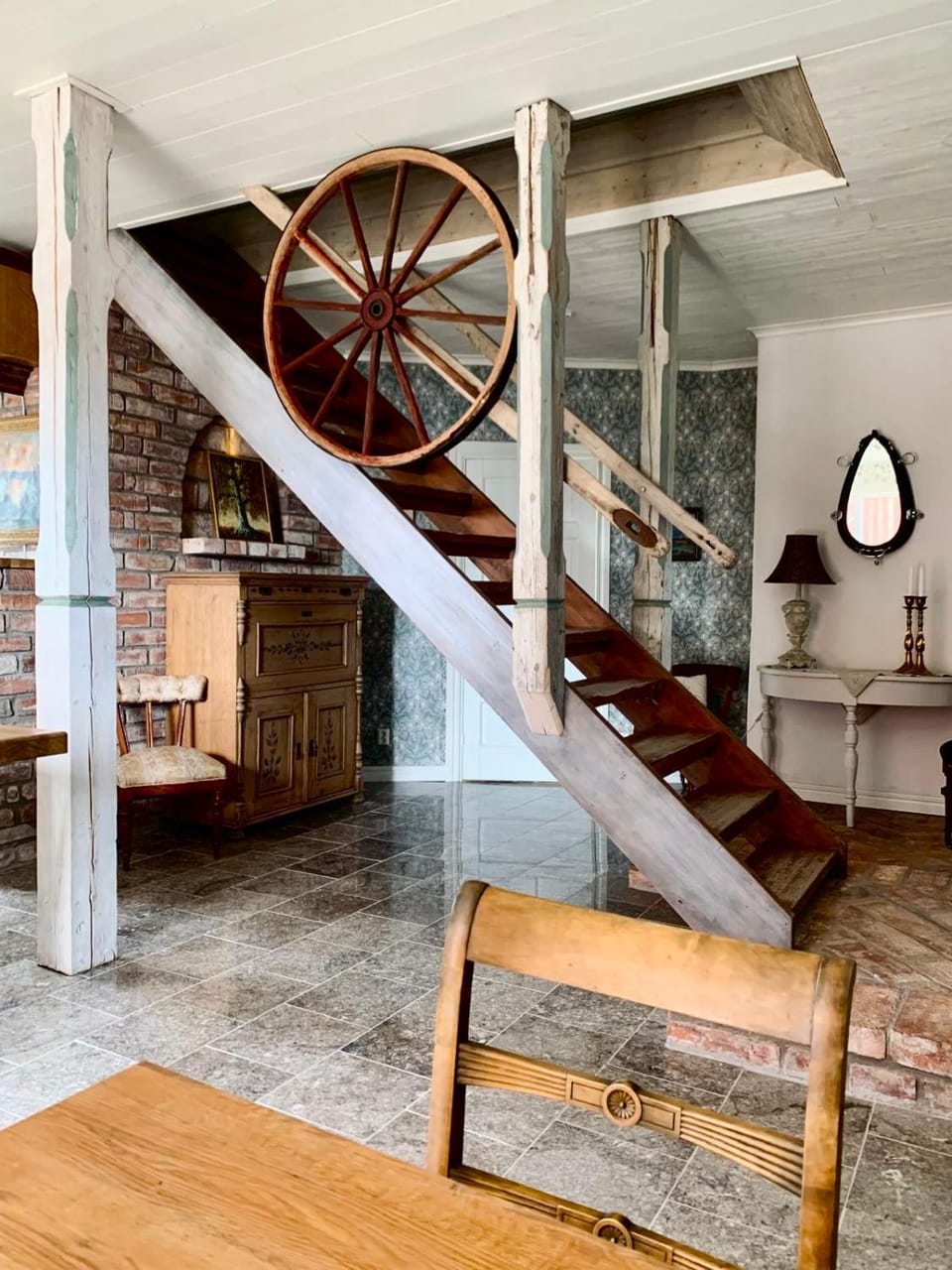 Kitchen or kitchenette, kitchen