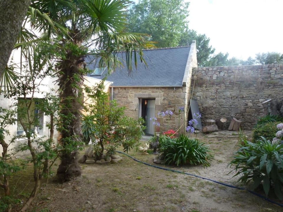 Domaine de Praterou Bed and Breakfast in Finistere