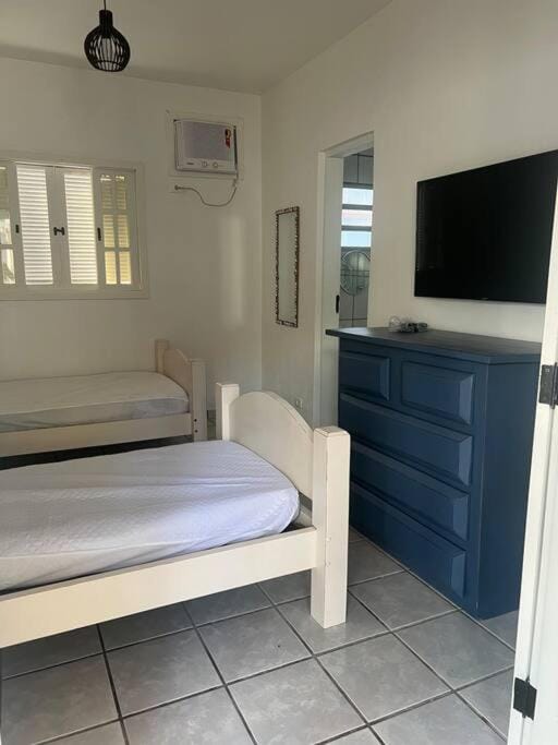 Casa em Juquehy com piscina a 100 metros da praia House in São Sebastião