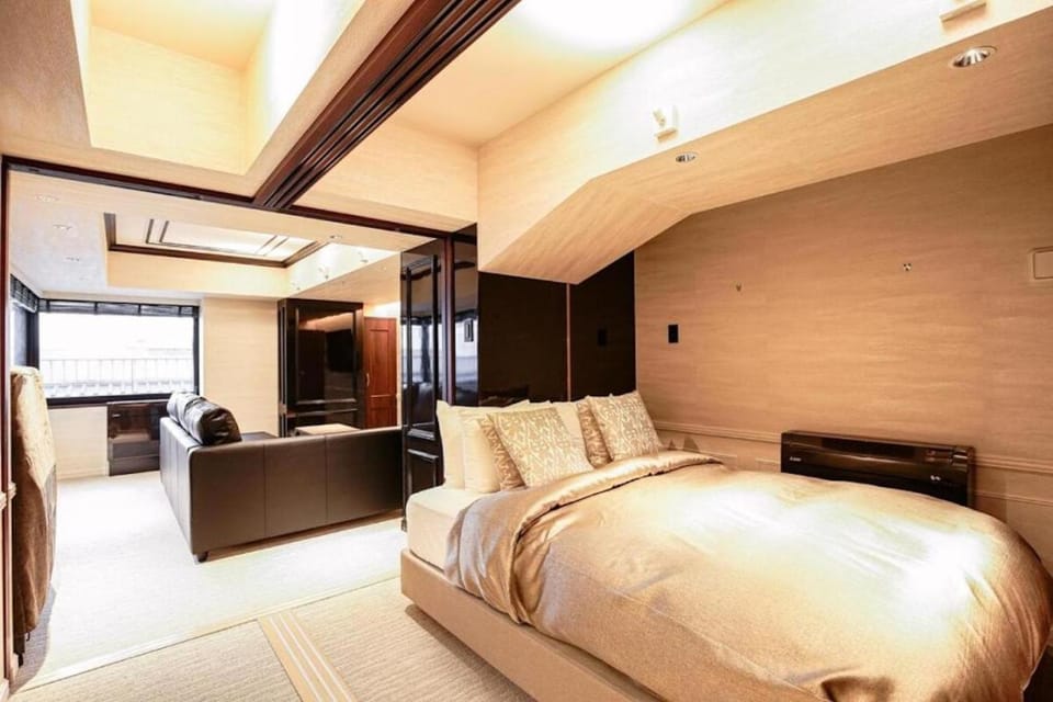 ロイズ博多 LLOYD's HAKATA Apartment in Fukuoka