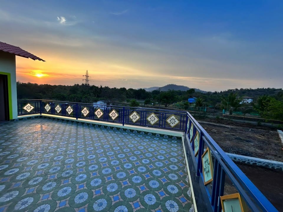 Natural landscape, View (from property/room), Balcony/Terrace, Mountain view, Sunrise, Sunset